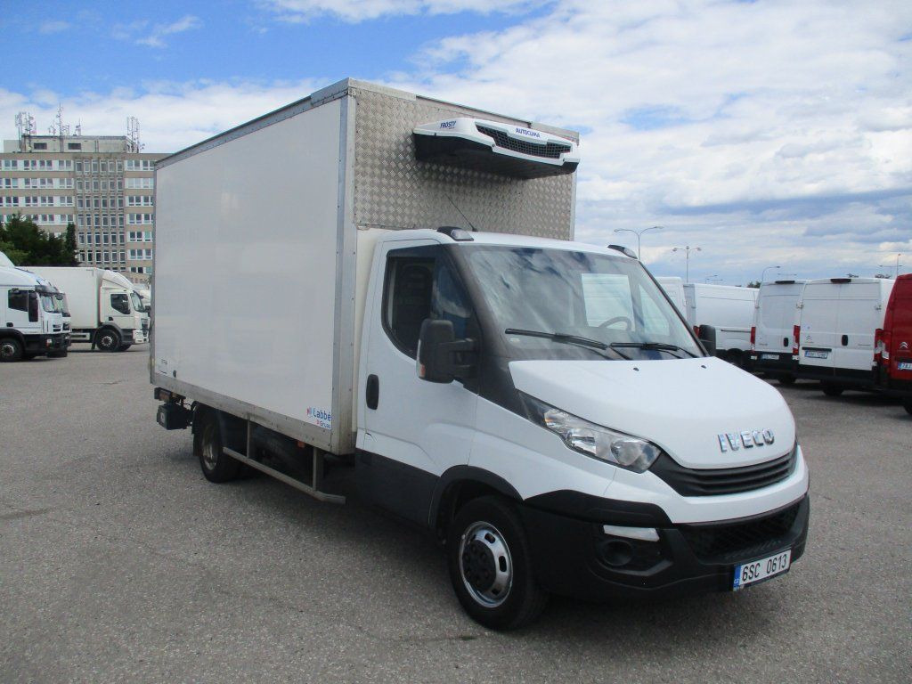 Iveco Daily 35C16 Dhollandia - 冷藏货车:图3 Iveco Daily 35C16 Dhollandia - 冷藏货车:图3