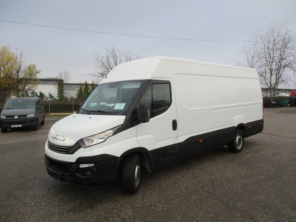 Iveco Daily 35S16 Hi Matic - 无侧窗厢式货车:图1 Iveco Daily 35S16 Hi Matic - 无侧窗厢式货车:图1