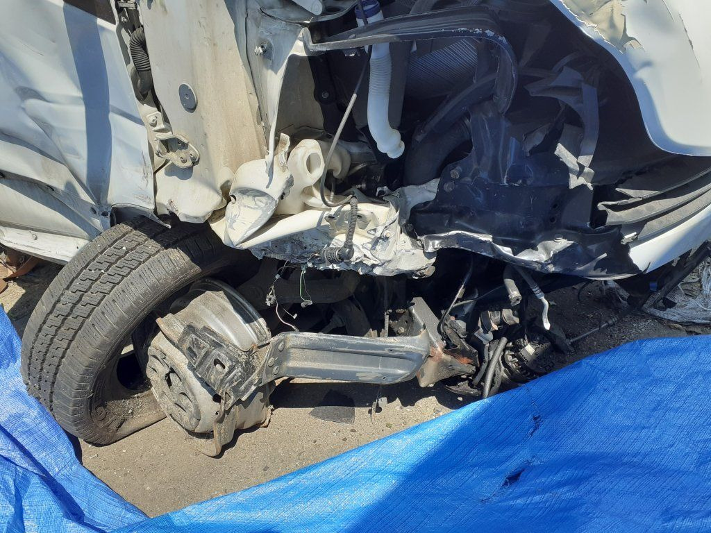 Iveco Daily 35S16 mit LBW DAMAGED - 厢式货车:图4 Iveco Daily 35S16 mit LBW DAMAGED - 厢式货车:图4