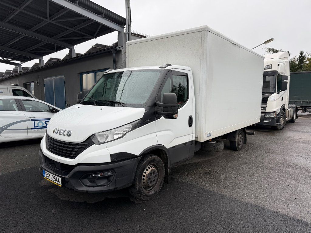 Iveco Daily 35S16 mit LBW ENGINE DEFECT - 厢式货车:图1 Iveco Daily 35S16 mit LBW ENGINE DEFECT - 厢式货车:图1