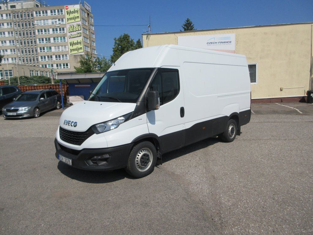 Iveco Daily 35S16 - 无侧窗厢式货车:图2 Iveco Daily 35S16 - 无侧窗厢式货车:图2