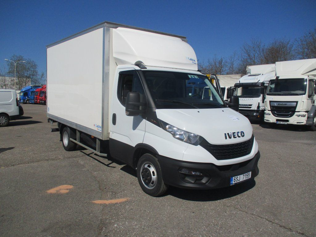 Iveco Daily 35c16 3.0l - 厢式货车:图3 Iveco Daily 35c16 3.0l - 厢式货车:图3