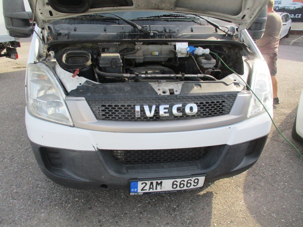 Iveco Daily 50C15 Carrier 350 - 冷藏货车:图3 Iveco Daily 50C15 Carrier 350 - 冷藏货车:图3