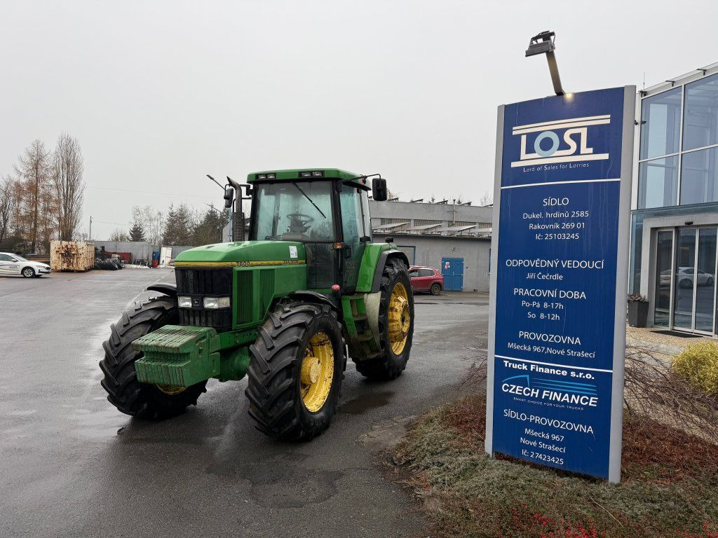 John Deere 7800 - 拖拉机:图1 John Deere 7800 - 拖拉机:图1