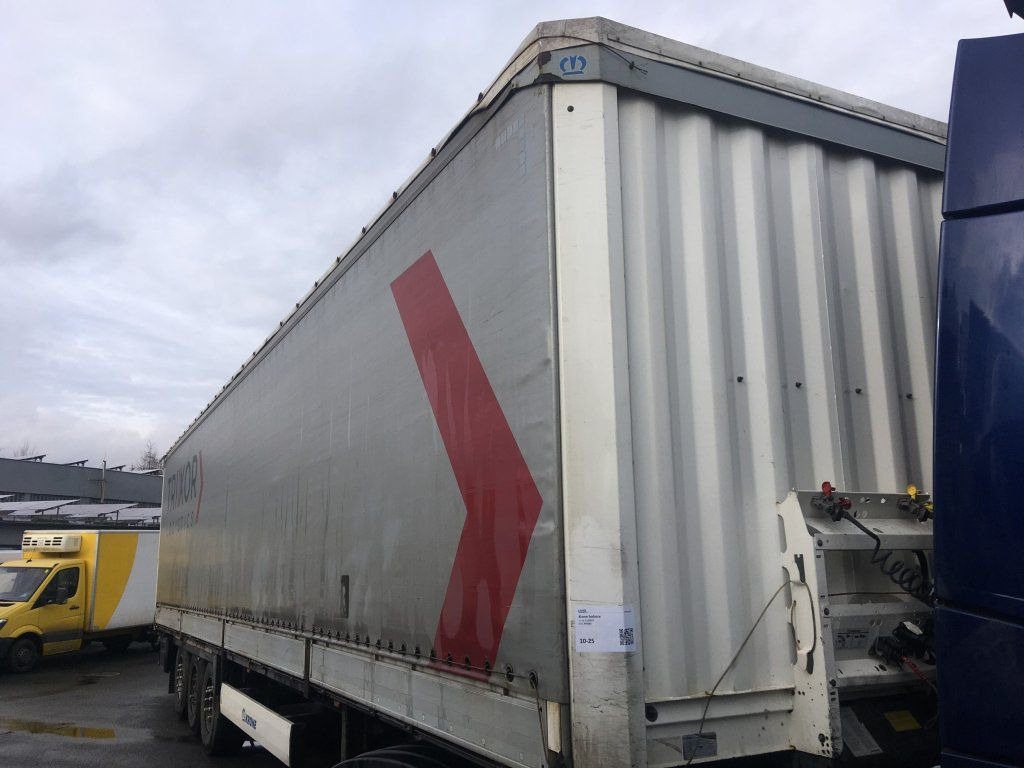 Krone SD Bordwande SAF - 侧帘半拖车:图1 Krone SD Bordwande SAF - 侧帘半拖车:图1