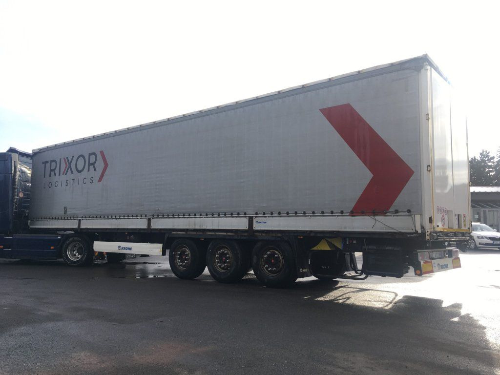 Krone SD Bordwande SAF - 侧帘半拖车:图4 Krone SD Bordwande SAF - 侧帘半拖车:图4