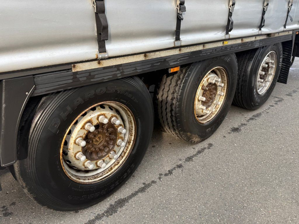 侧帘半拖车 Krone SD：图6