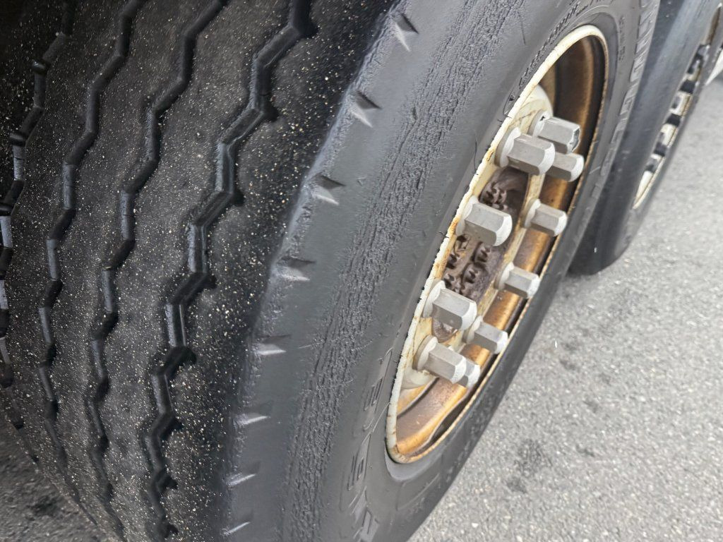 侧帘半拖车 Krone SD：图14
