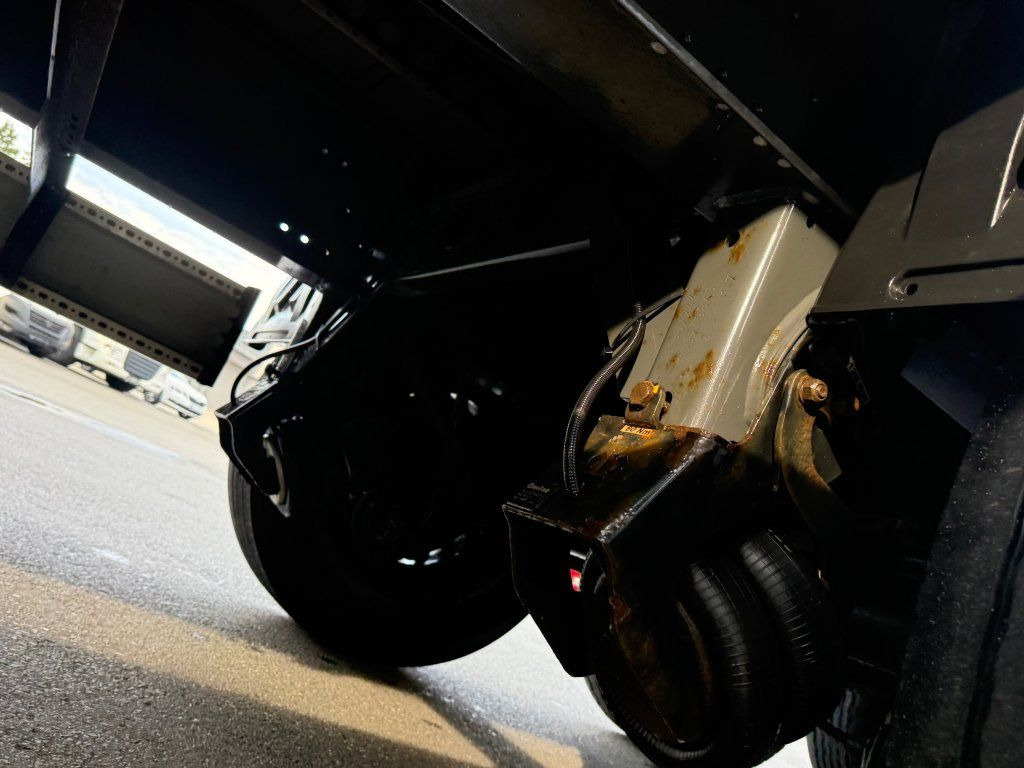 侧帘半拖车 Krone SD：图7