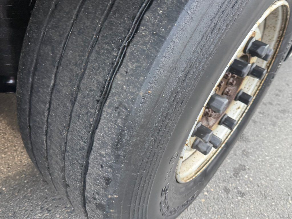 侧帘半拖车 Krone SD：图15