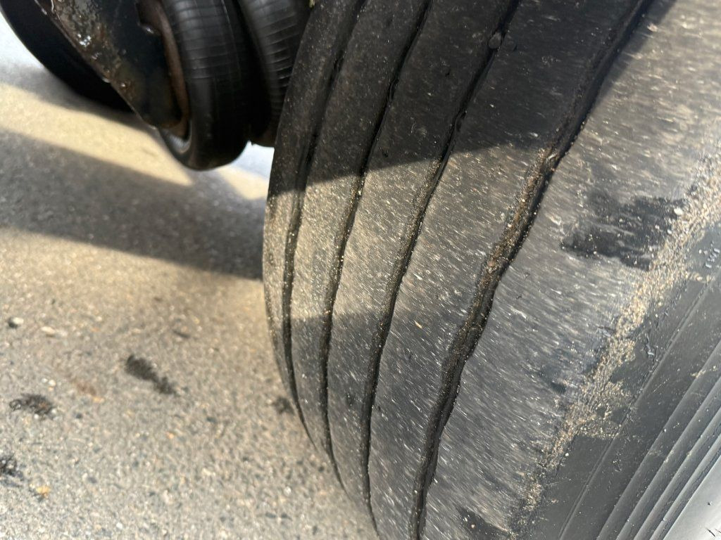 侧帘半拖车 Krone SD：图8