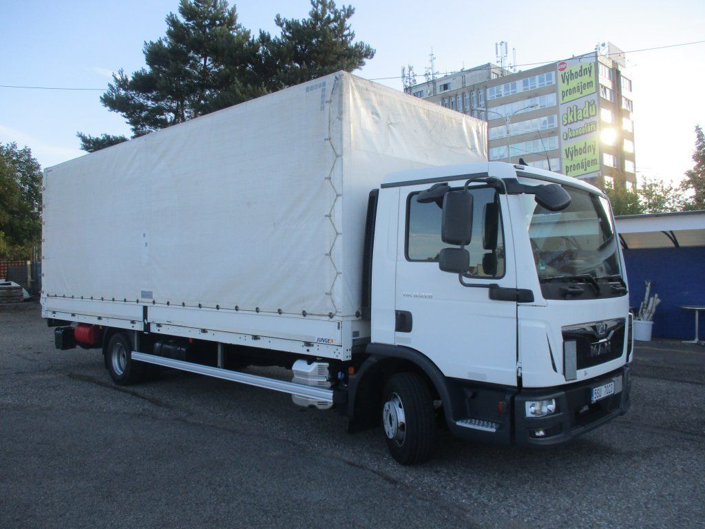 MAN TGL 12.220 - 侧帘卡车:图2 MAN TGL 12.220 - 侧帘卡车:图2