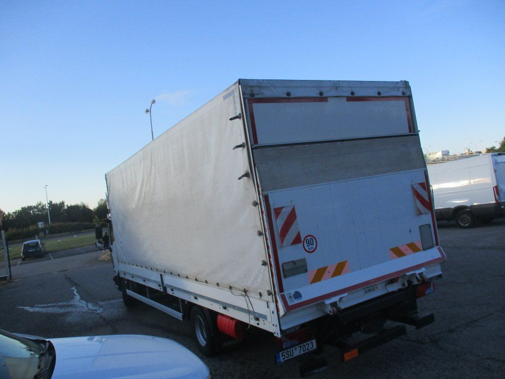 MAN TGL 12.220 - 侧帘卡车:图4 MAN TGL 12.220 - 侧帘卡车:图4