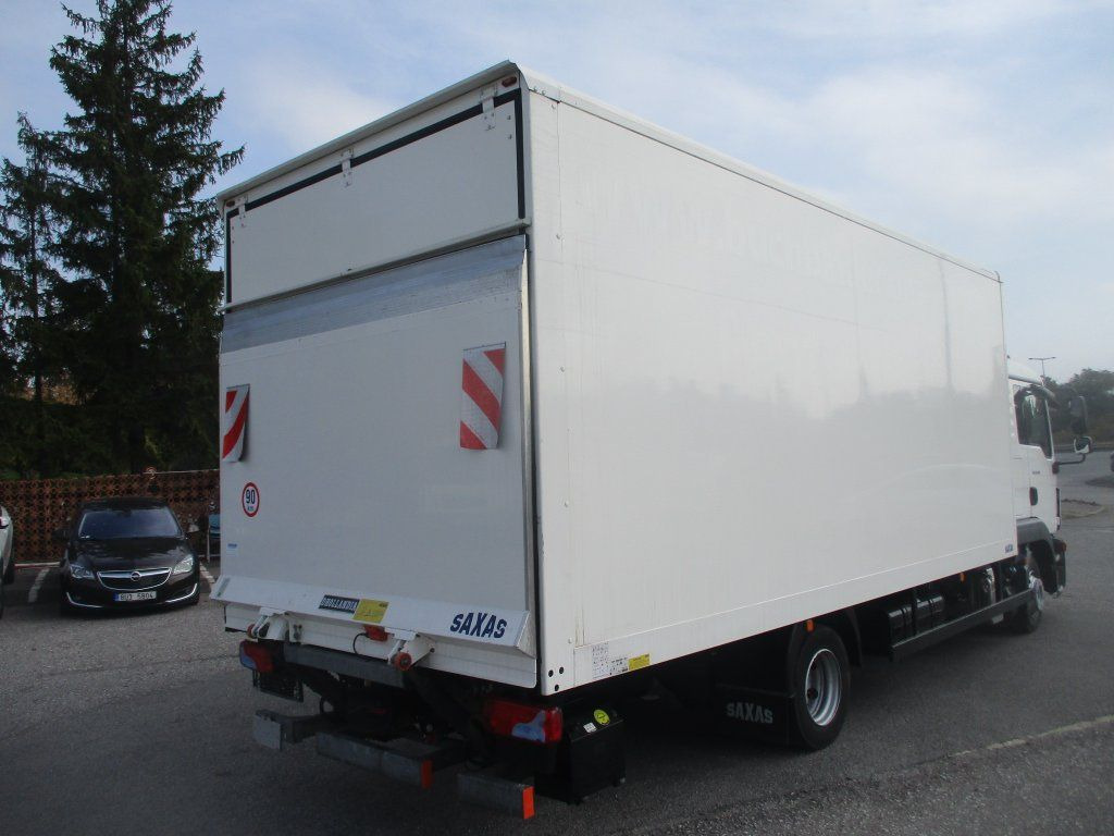 MAN TGL 8.190 - 厢式货车:图4 MAN TGL 8.190 - 厢式货车:图4