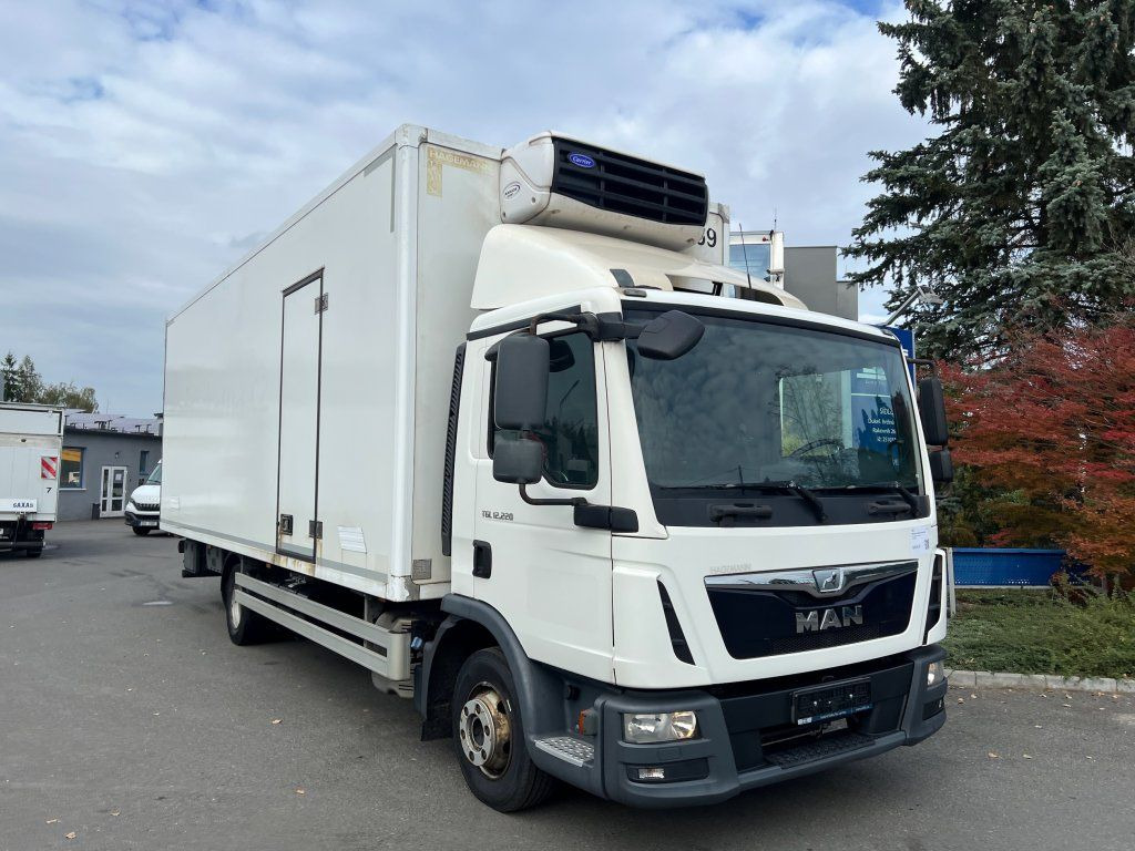 MAN TGL12.220 EURO 6 Carrier Xarios 600 - 冷藏车:图2 MAN TGL12.220 EURO 6 Carrier Xarios 600 - 冷藏车:图2