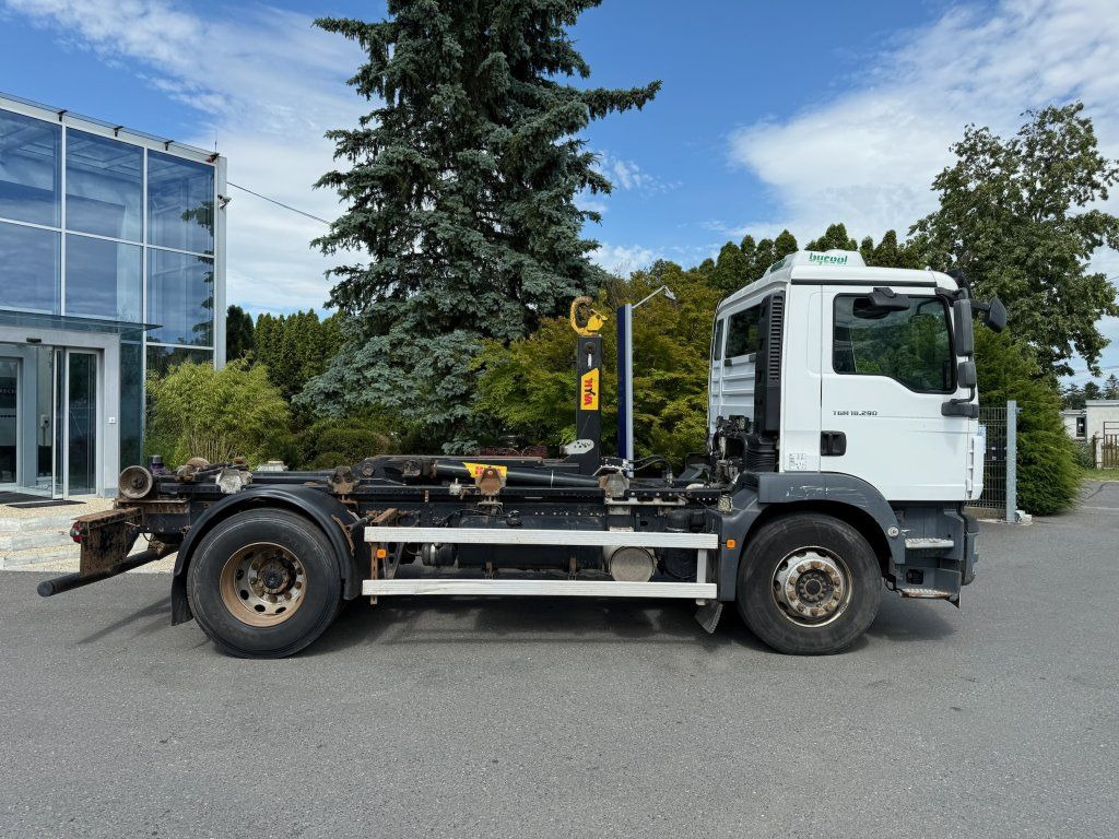 MAN TGM18.290 EURO 5 - 吊钩升降车:图3 MAN TGM18.290 EURO 5 - 吊钩升降车:图3