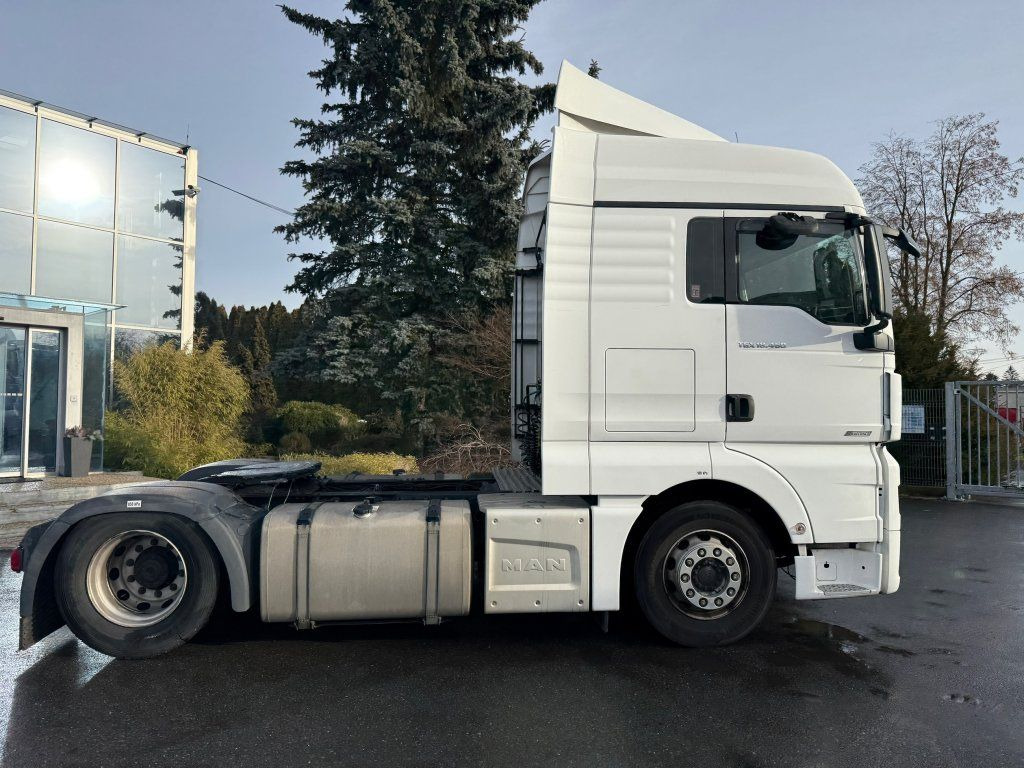 MAN TGX18.460 EURO 6 - 牵引车:图3 MAN TGX18.460 EURO 6 - 牵引车:图3