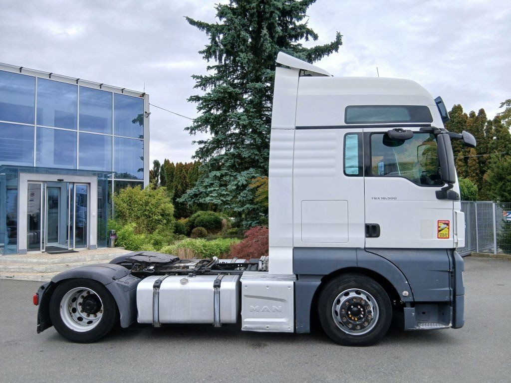 MAN TGX18.500 XXL EURO 6 MEGA/lowdeck - 牵引车:图3 MAN TGX18.500 XXL EURO 6 MEGA/lowdeck - 牵引车:图3