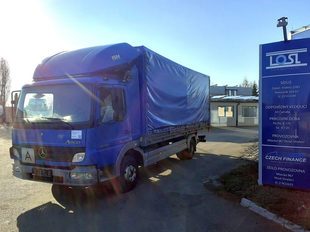 Mercedes-Benz 1018 Atego EURO 3 - 侧帘卡车:图1 Mercedes-Benz 1018 Atego EURO 3 - 侧帘卡车:图1