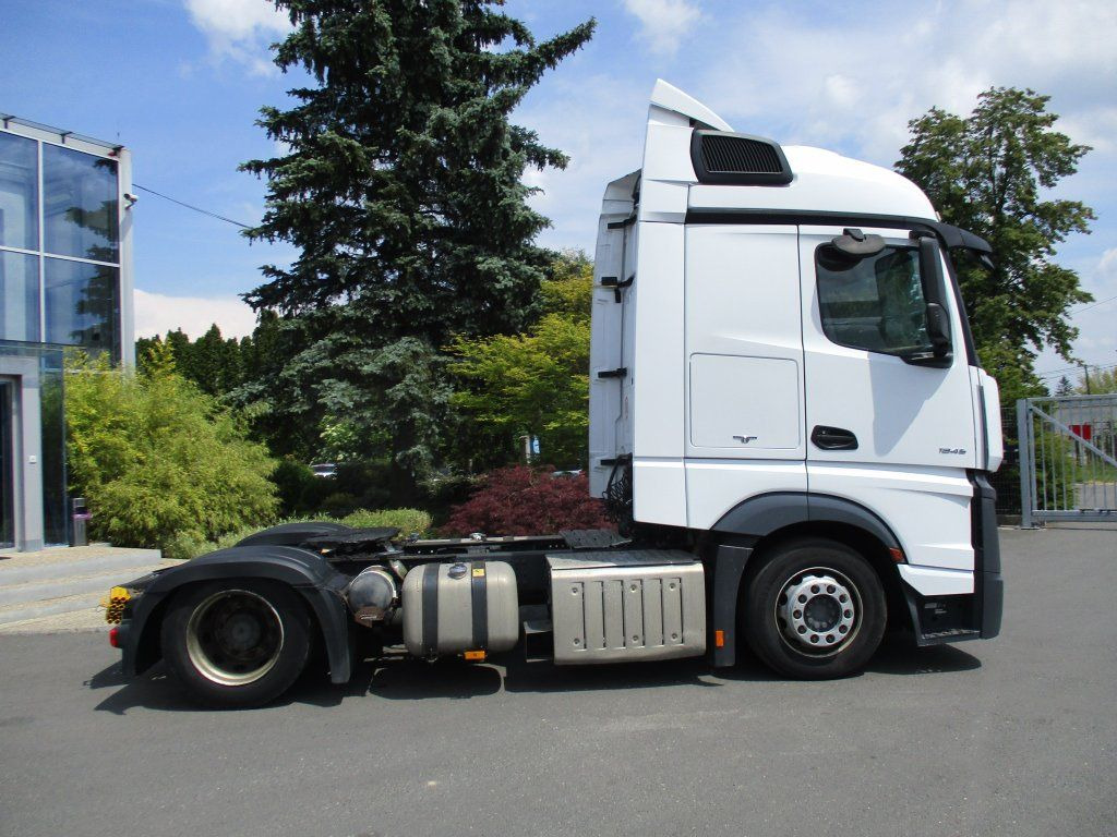 Mercedes-Benz 1845 Actros EURO 6 MEGA/lowdeck - 牵引车:图4 Mercedes-Benz 1845 Actros EURO 6 MEGA/lowdeck - 牵引车:图4
