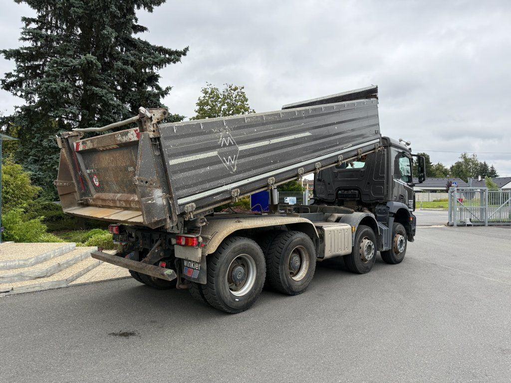 Mercedes-Benz 3243 Arocs 8x4 S3 Euro 6 - 翻斗车:图3 Mercedes-Benz 3243 Arocs 8x4 S3 Euro 6 - 翻斗车:图3