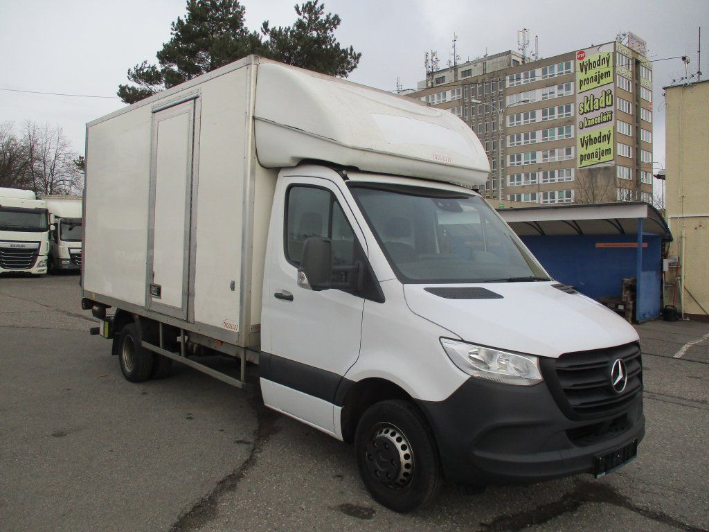 Mercedes-Benz Sprinter 514 CDi - 无侧窗厢式货车:图3 Mercedes-Benz Sprinter 514 CDi - 无侧窗厢式货车:图3