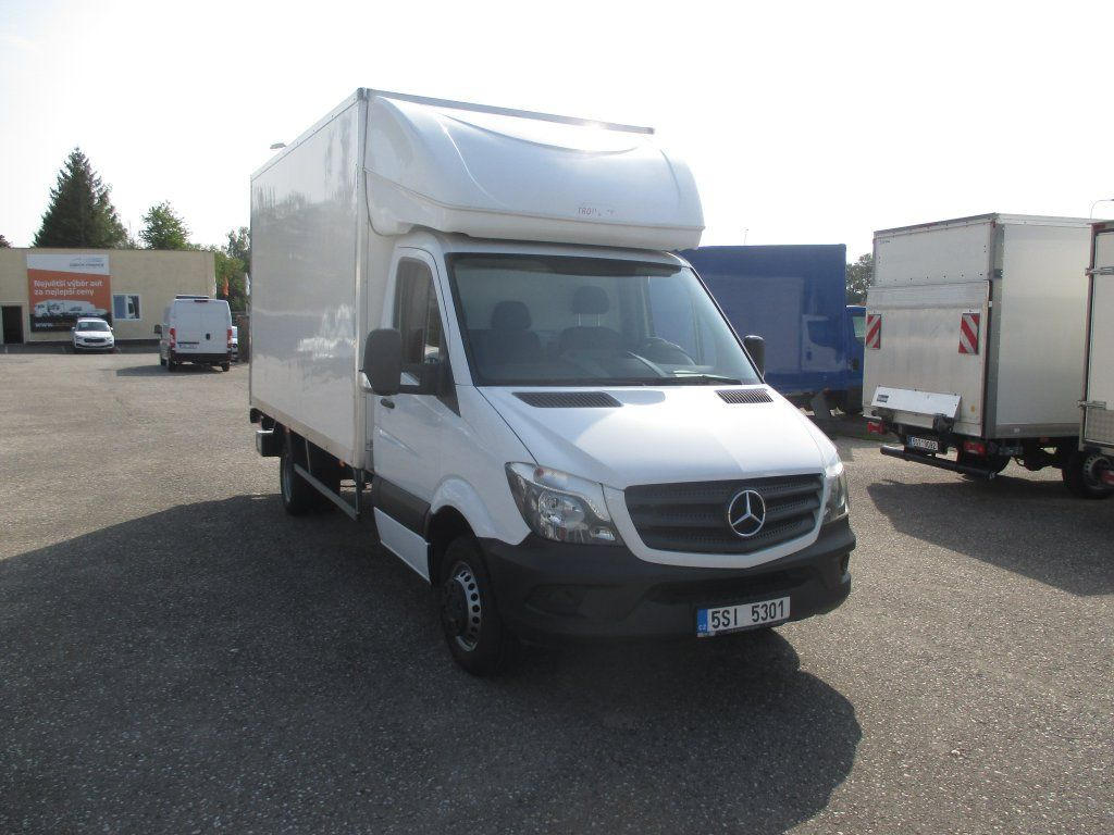 Mercedes-Benz Sprinter 514 CDi - 厢式货车:图2 Mercedes-Benz Sprinter 514 CDi - 厢式货车:图2