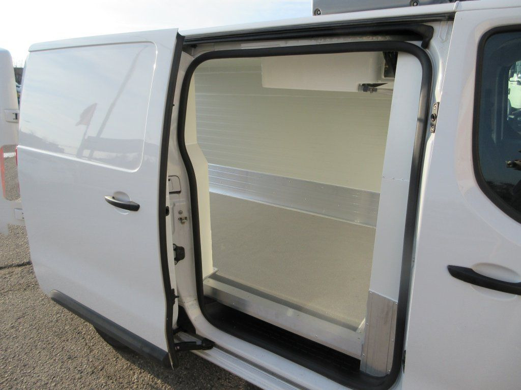Peugeot Expert L2H1, Izotherm - 冷藏货车:图4 Peugeot Expert L2H1, Izotherm - 冷藏货车:图4