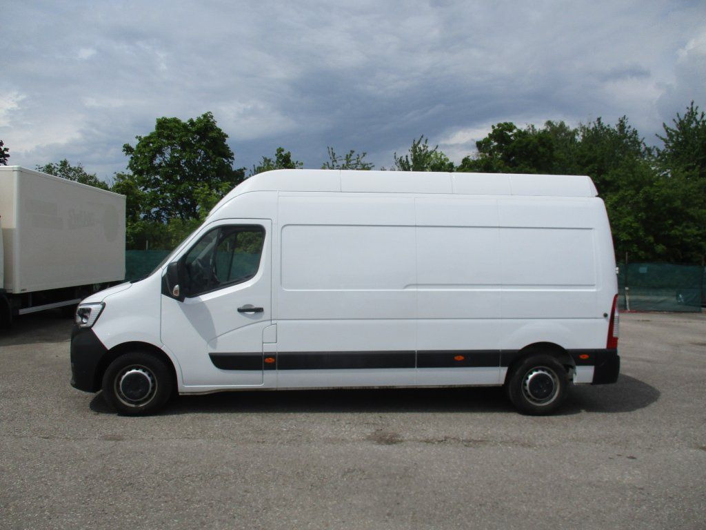 无侧窗厢式货车 Renault Master 2.3dci L3H3：图12