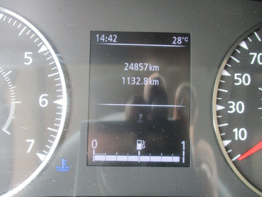 无侧窗厢式货车 Renault Master 2.3dci L3H3：图16