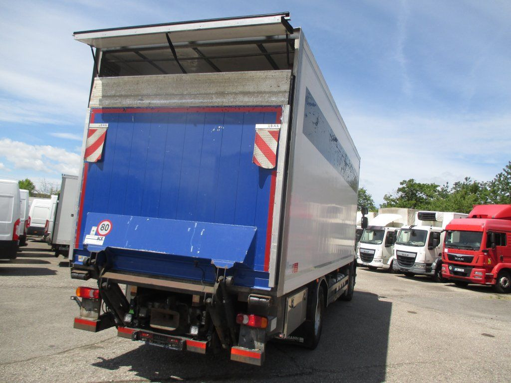 Renault Premium 460 4x2 - 冷藏车:图4 Renault Premium 460 4x2 - 冷藏车:图4