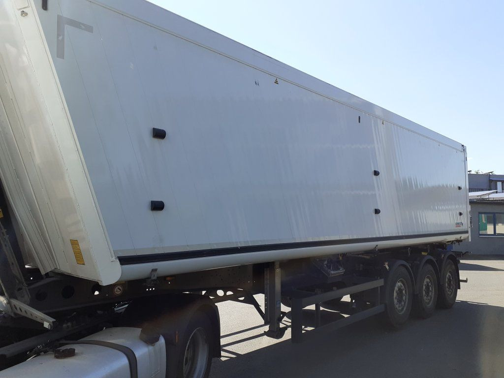 Schmitz Cargobull SKI24 52m3 - 翻斗半拖车:图5 Schmitz Cargobull SKI24 52m3 - 翻斗半拖车:图5