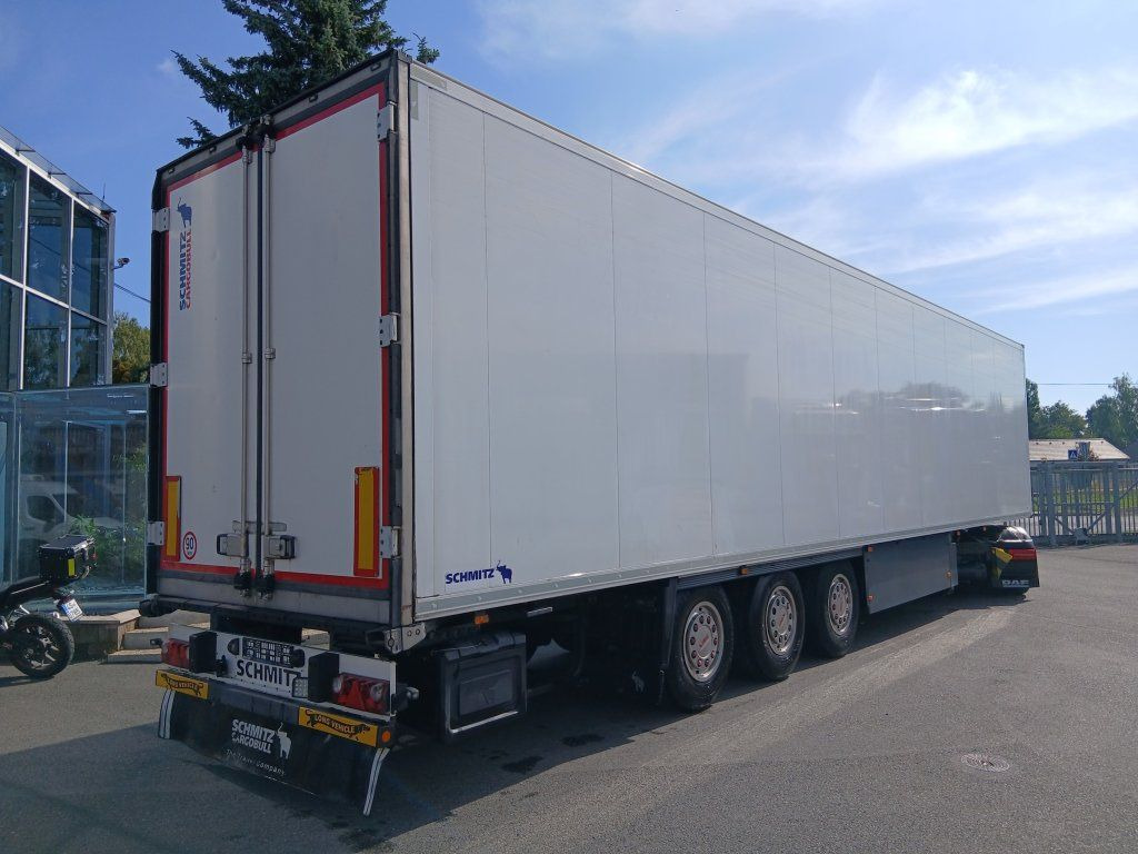 Schmitz Cargobull SKO24 Carrier Vector 1950 - 封闭厢式半拖车:图3 Schmitz Cargobull SKO24 Carrier Vector 1950 - 封闭厢式半拖车:图3