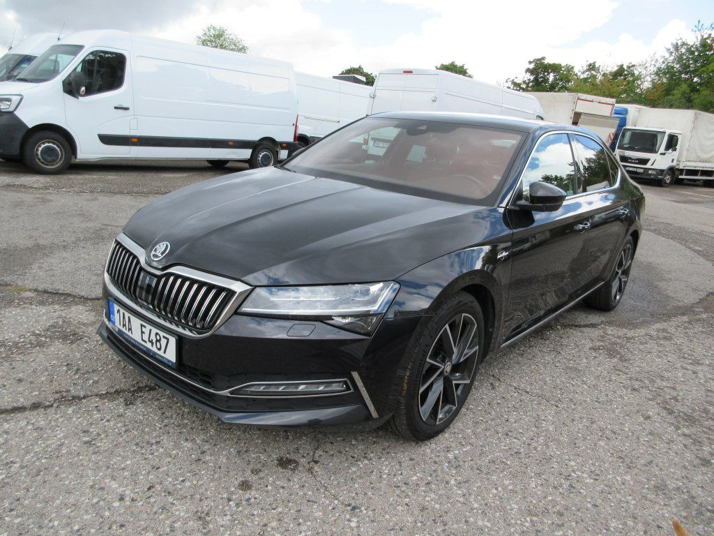 Skoda 2.0 Tdi 147kW L&K 4x4 Dsg - 轿车:图1 Skoda 2.0 Tdi 147kW L&K 4x4 Dsg - 轿车:图1