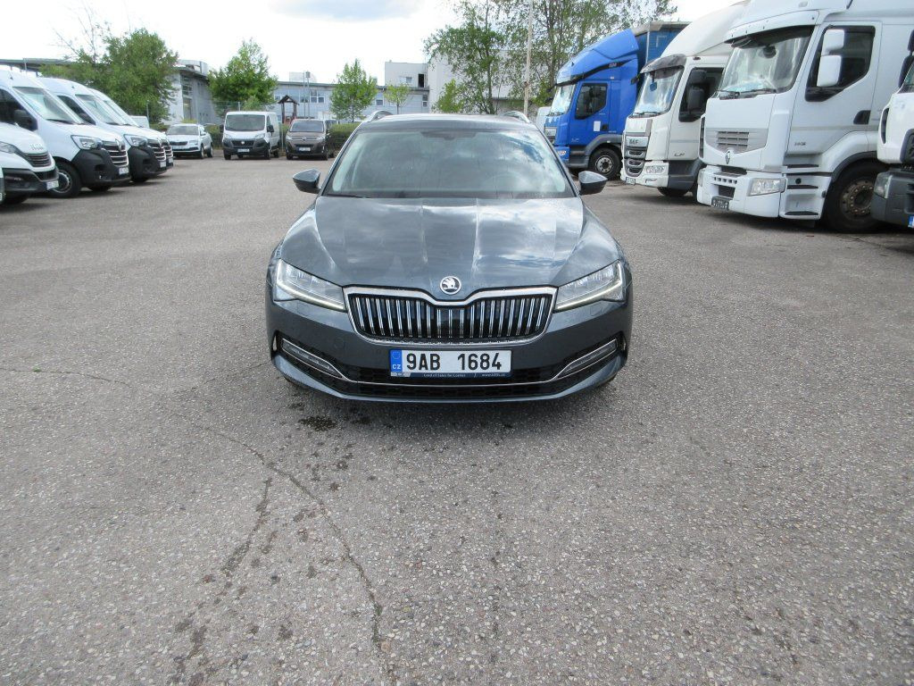 Skoda 2.0 Tdi  Style - 旅行车:图4 Skoda 2.0 Tdi  Style - 旅行车:图4