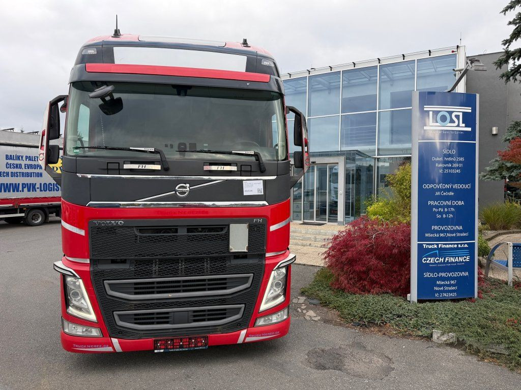 Volvo FH500 EURO 6 MEGA/lowdeck NEW TACHO - 牵引车:图2 Volvo FH500 EURO 6 MEGA/lowdeck NEW TACHO - 牵引车:图2