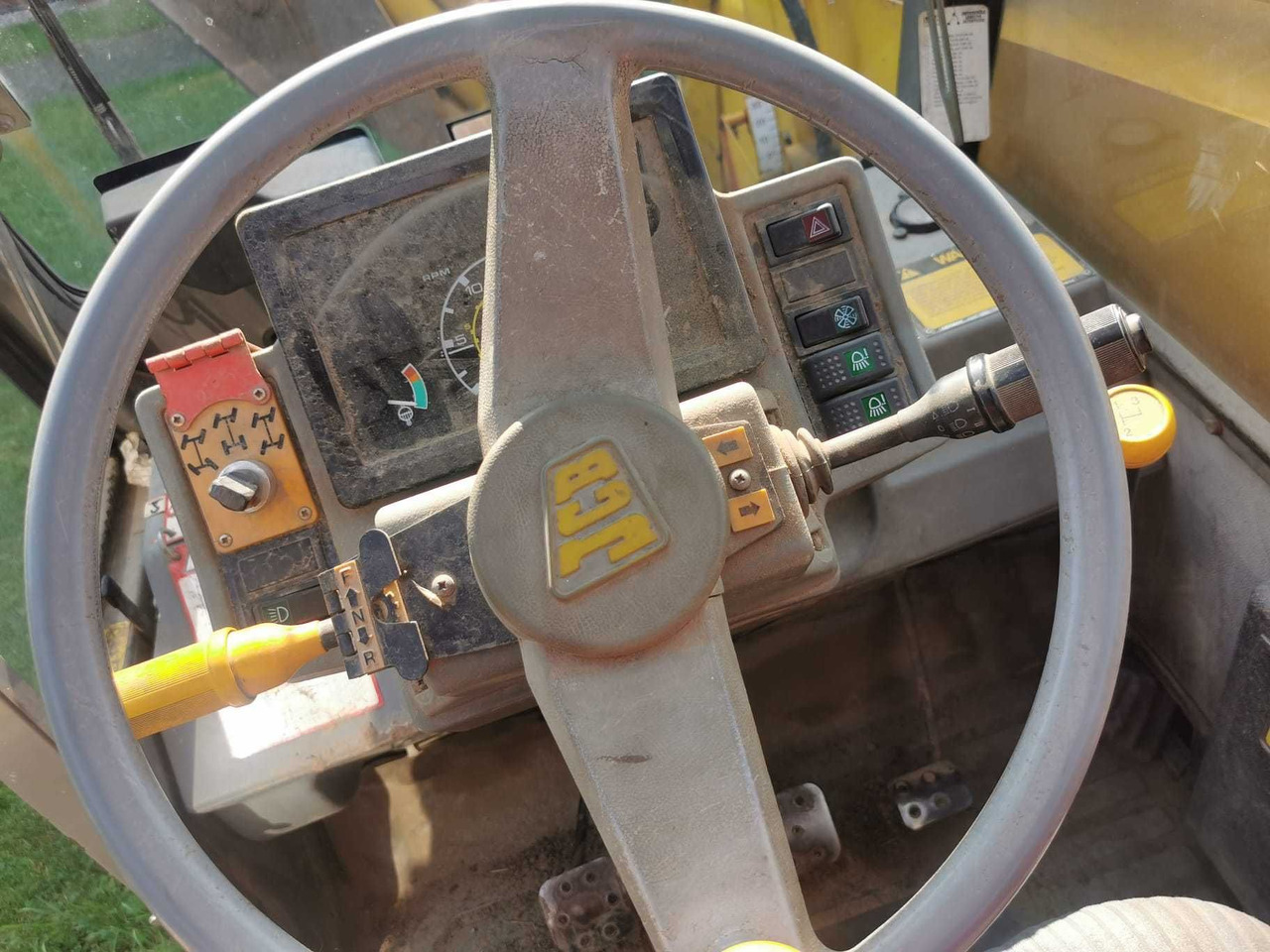 JCB 530-120 ładowarka teleskopowa - 伸缩臂叉装车:图3 JCB 530-120 ładowarka teleskopowa - 伸缩臂叉装车:图3