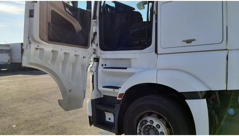 Mercedes-Benz Actros 1845 EEV - 牵引车:图4 Mercedes-Benz Actros 1845 EEV - 牵引车:图4