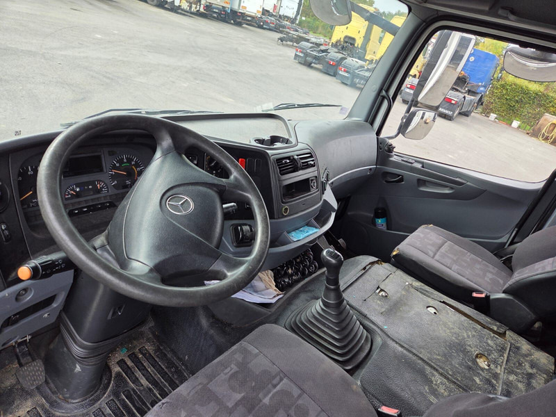 Mercedes-Benz Axor 1829 - full steel/lames - 侧帘卡车:图5 Mercedes-Benz Axor 1829 - full steel/lames - 侧帘卡车:图5