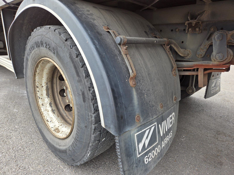 Mercedes-Benz Axor 1829 - full steel/lames - 侧帘卡车:图4 Mercedes-Benz Axor 1829 - full steel/lames - 侧帘卡车:图4