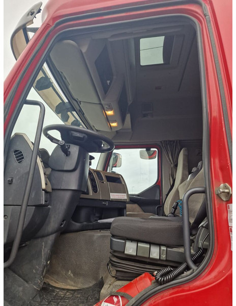 Renault Premium 450dxi - 侧帘卡车:图4 Renault Premium 450dxi - 侧帘卡车:图4