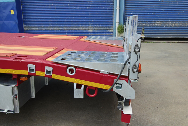 YALCIN DORSE extensible / extendable / 20m50 - 栏板式/ 平板半拖车:图4 YALCIN DORSE extensible / extendable / 20m50 - 栏板式/ 平板半拖车:图4