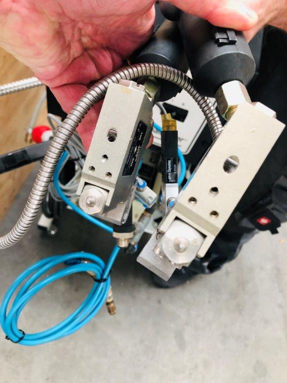 Dynatec Quattro Challenger glue melter with two application nozzles Dy 2002 control unit for 8 channels - 移印机:图4 Dynatec Quattro Challenger glue melter with two application nozzles Dy 2002 control unit for 8 channels - 移印机:图4