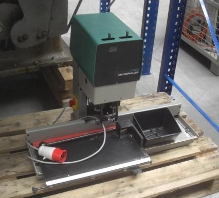 Ernst Nagel Citoborma 280 2-spindle paper drilling machine - 移印机:图1 Ernst Nagel Citoborma 280 2-spindle paper drilling machine - 移印机:图1