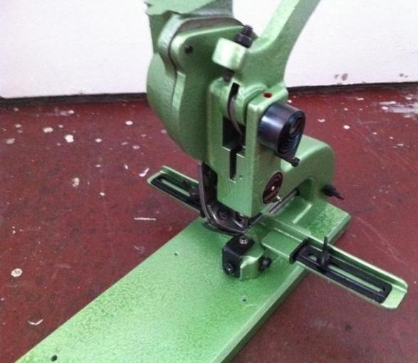 Hang Piccolo oiling machine - 移印机:图2 Hang Piccolo oiling machine - 移印机:图2