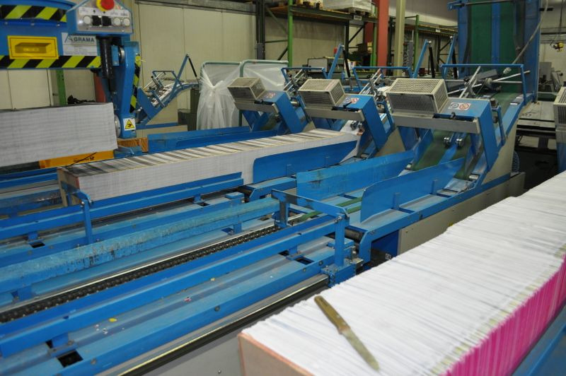 High Speed saddlestitcher Müller Martini Prima Amrys Year 2000 - 移印机:图2 High Speed saddlestitcher Müller Martini Prima Amrys Year 2000 - 移印机:图2