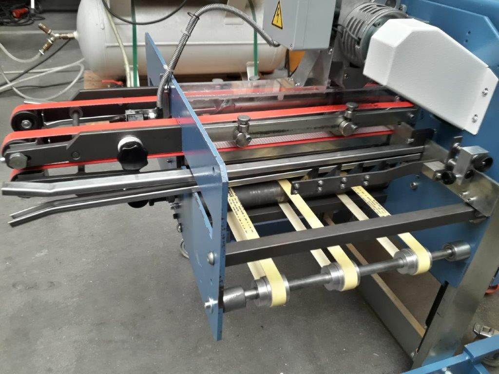 MBO Z2 mobile, 180° rotatable cross-fold unit with navigator control - 折页机:图2 MBO Z2 mobile, 180° rotatable cross-fold unit with navigator control - 折页机:图2