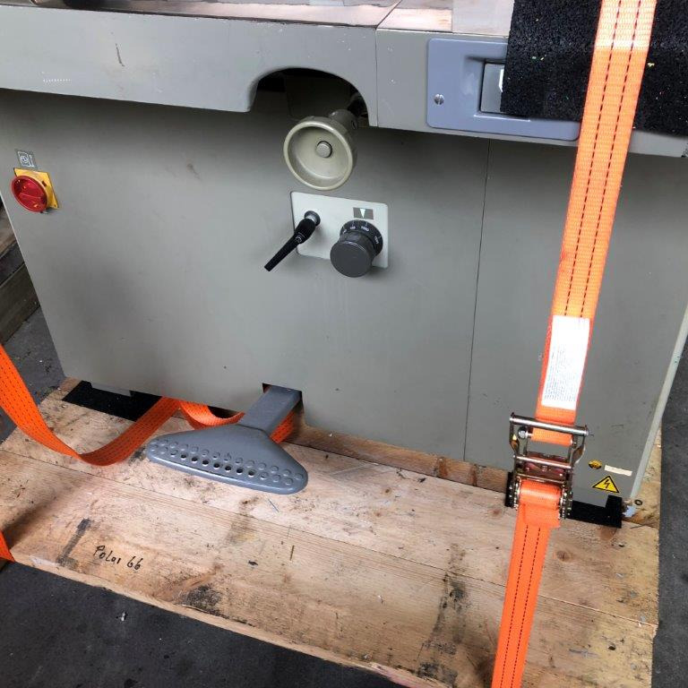 Polar 58 EM cutting machine - 切纸机:图2 Polar 58 EM cutting machine - 切纸机:图2