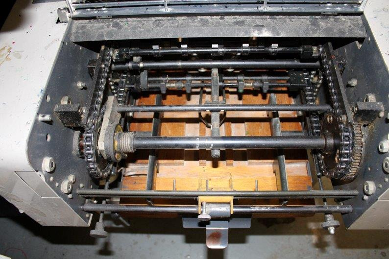 Ryobi 3300 MR two color offset printing machine - 胶印机:图4 Ryobi 3300 MR two color offset printing machine - 胶印机:图4