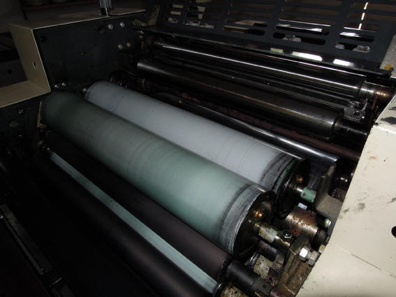 Ryobi 985 CF two-color continuous printing machine - 胶印机:图2 Ryobi 985 CF two-color continuous printing machine - 胶印机:图2